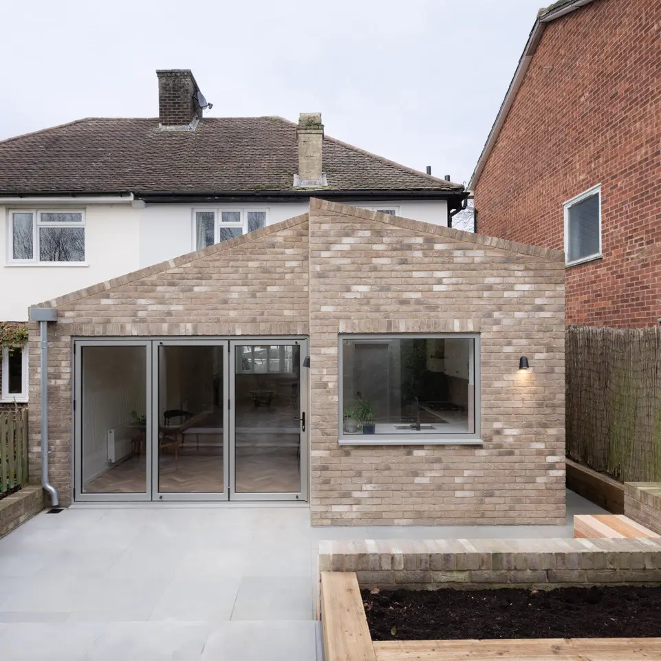 modern aluminium windows Woking